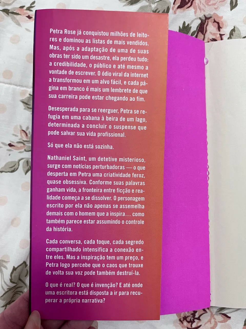 Livro Colleen Hoover  - Foto 2
