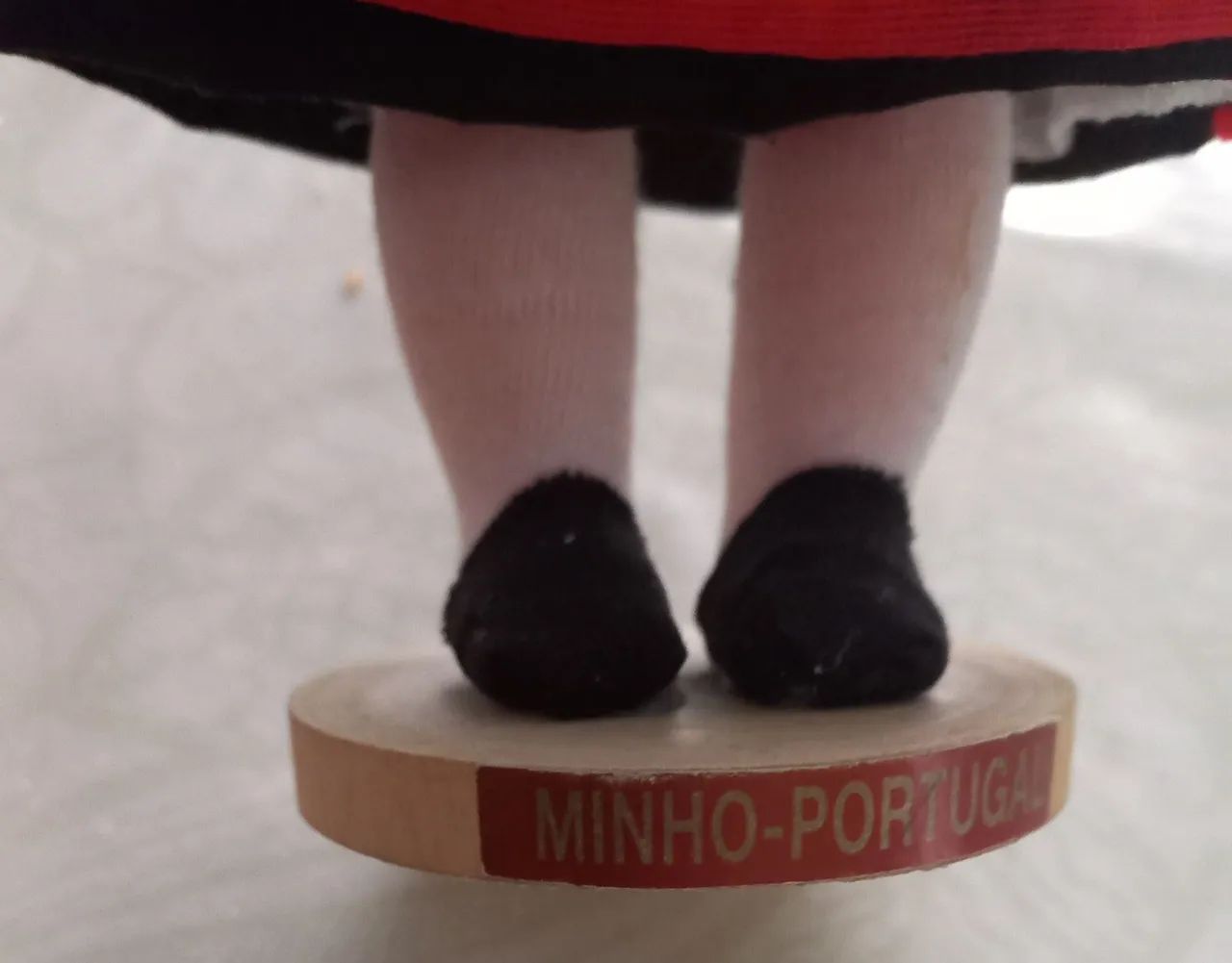 Uma boneca  Minho Portugal com 22cm  nova - Foto 4