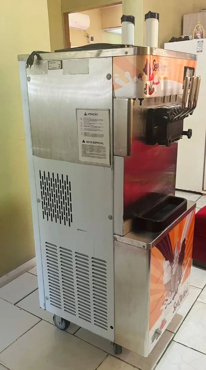MÁQUINA DE SORVETE EXPRESSO E BATEDOR DE MILK-SHAKE  - Foto 3