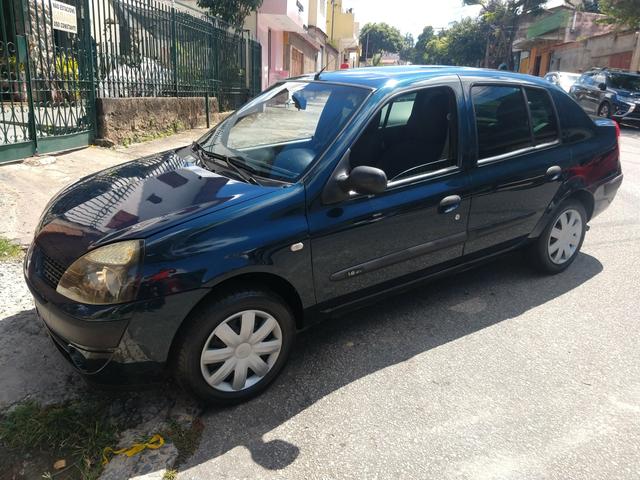 Clio sedan 1.6 2006 Completo