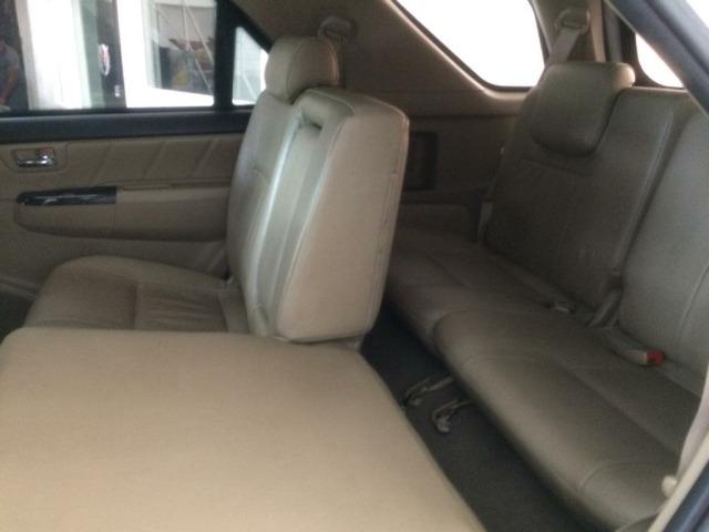 Toyota SW4 SRV 4X4 Diesel 7 lugares 2014/2014 Blindada - Foto 10