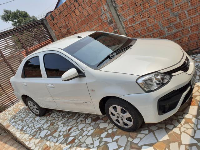 Ótimo Carro Etios Toyota Sedan 17/18 completo 42Mil$ - Foto 5