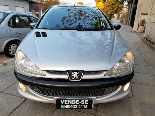 Peugeot 206 Pres 1.4 8 válvulas flex!! Completo ótimo estado!! - Foto 8