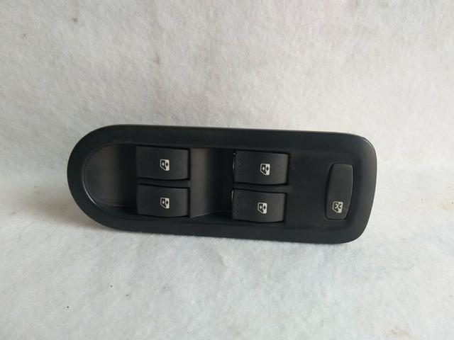 Comando de vidro Renault Duster original