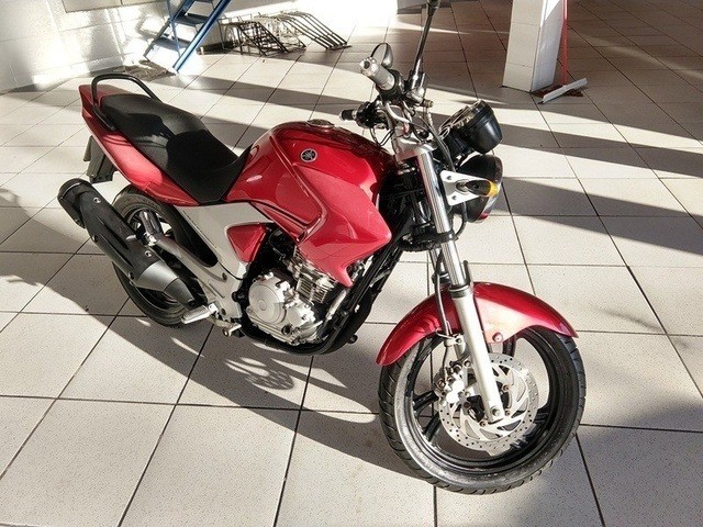 MOTO FAZER 250 2010
