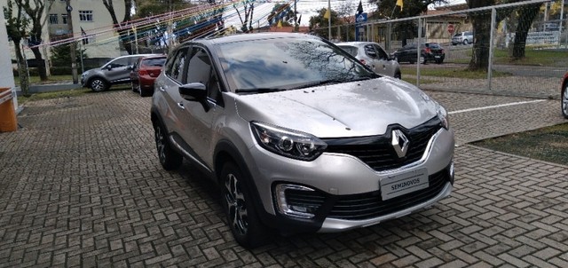 RENAULT CAPTUR INTENSE 1.6 16V SCE CVT X-TRONIC PRATA 2017/2018