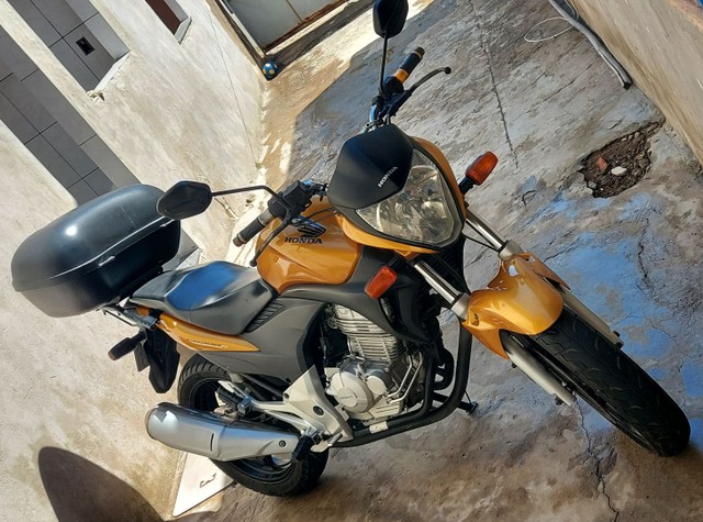 CB 300 VENDO OU TROCO POR XRE