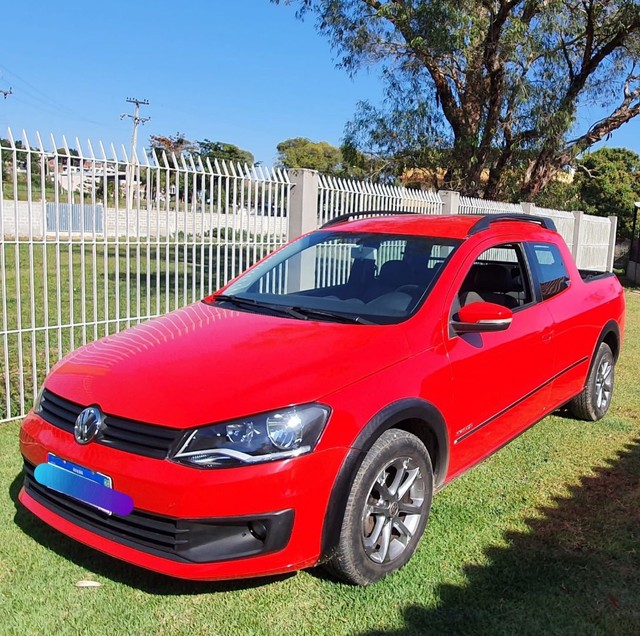 SAVEIRO HIGHLINE 2015