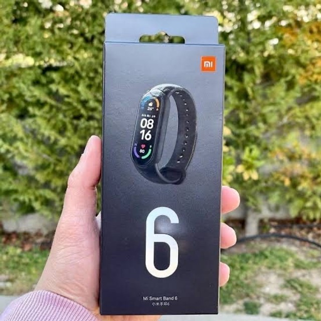 mi band 4 na caixa