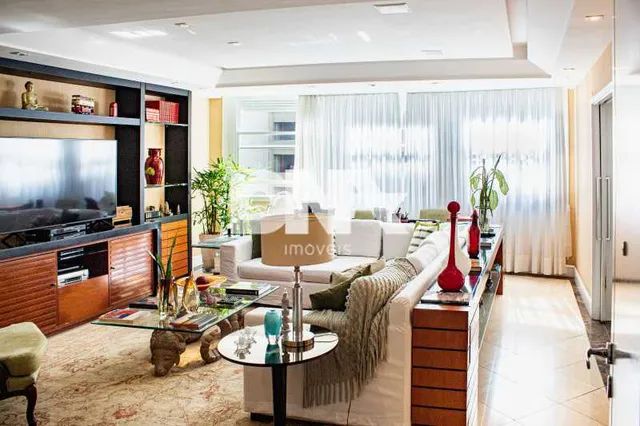 Apartamento - / Residencial / Copacabana