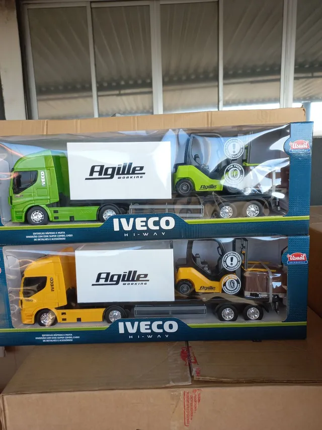 Caminhao Brinquedo Iveco S Way Hi Way Bau Dolly 9 Eixo Carga