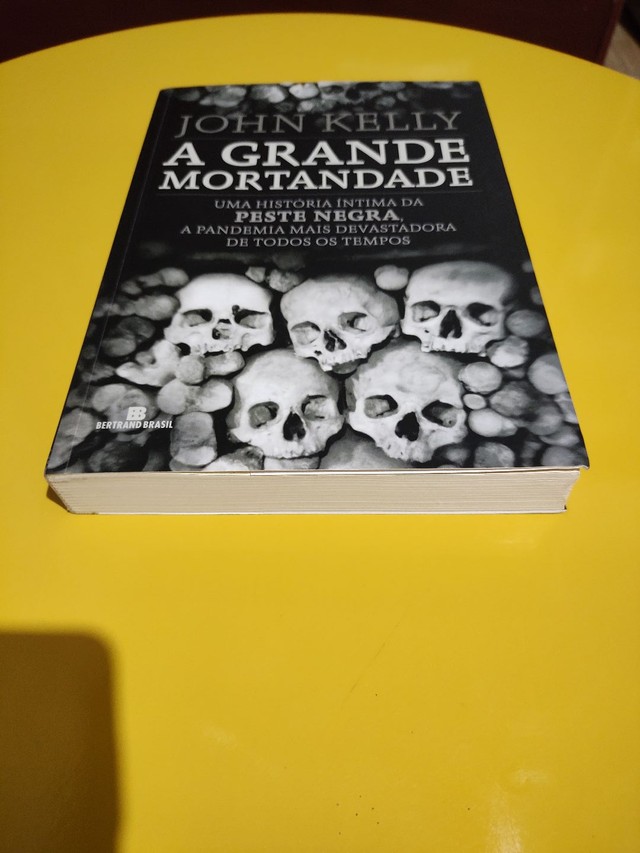 A Grande Mortandade. Produto novo. Com brinde  - Foto 2