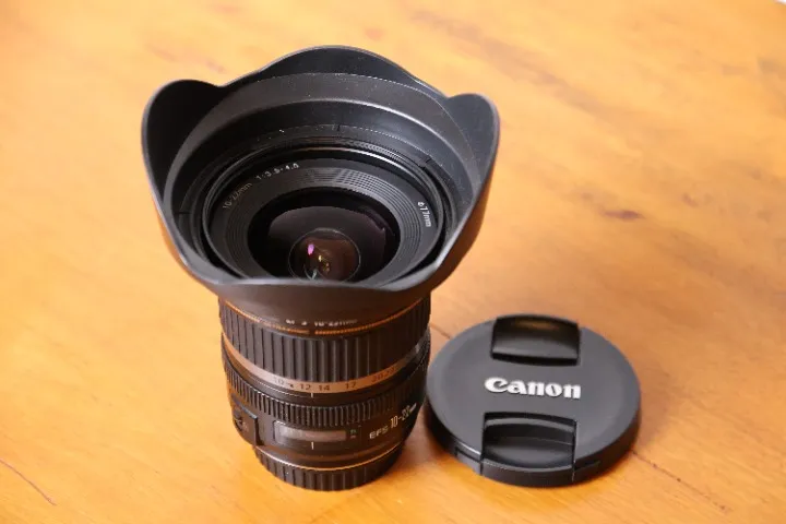 Lente Grande Angular Canon EF-S 10-22mm com Parasol - Excelente Estado