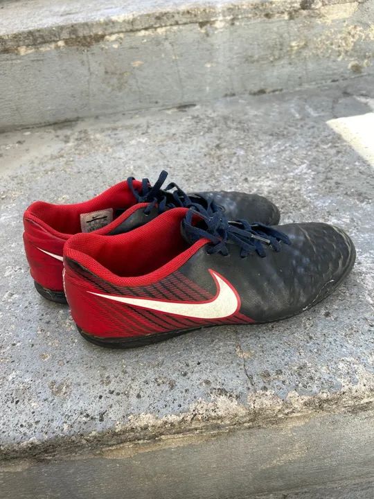 Chuteira de futsal MagistaX 42