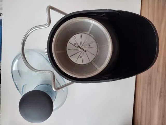 Juicer Centrífuga Excellence Black and Decker 110V seminova - retirada no Morumbi - Foto 4