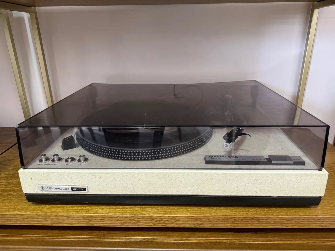 Toca discos Kenwood , braço Microseiki original e cabo RCA destacável