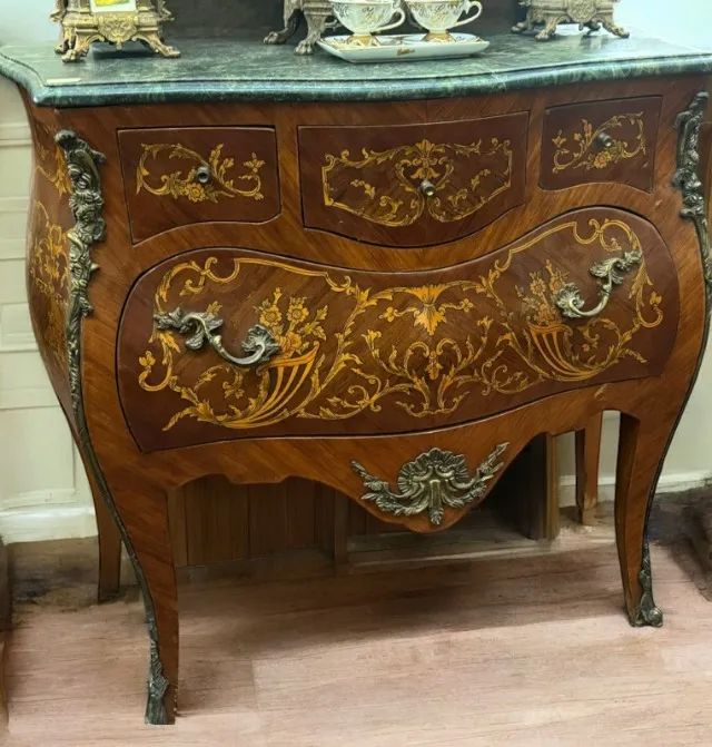 Cômoda Baixa Bombe - Leia a Descrição