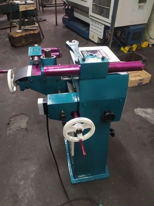 Torno retifica de disco e tambor de freios  - Foto 6