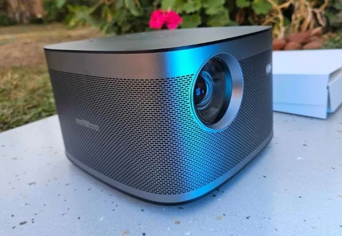 Projetor XGIMI Horizon 2.200 Ansi Lumens, Android TV 10, Som Harman Kardon 500'' - Foto 3