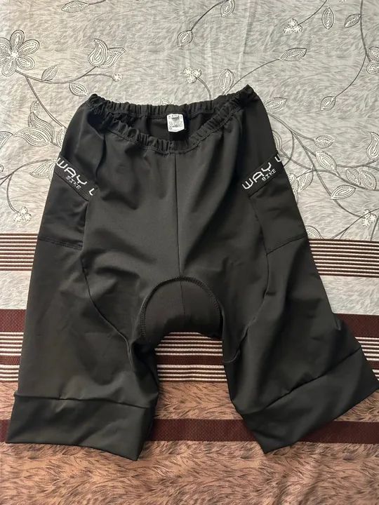 Bermuda em gel para ciclista