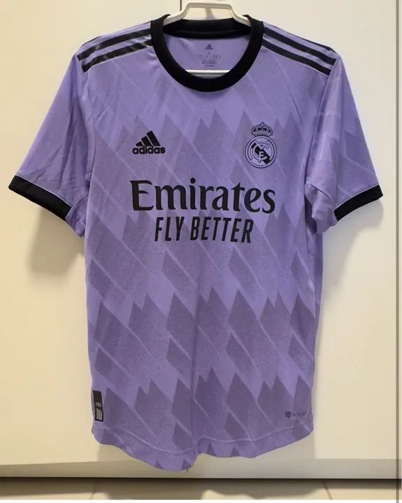 Camisa Real Madrid modelo jogador Adidas