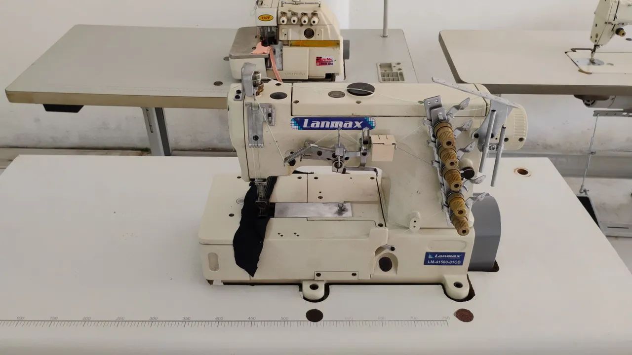 Maquina de Costura Goleira Lanmax (12 vezes) - Foto 3