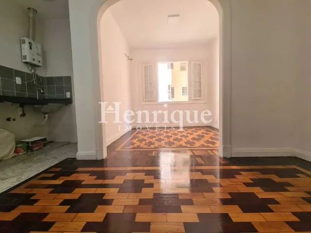 Kitnet/Conjugado - / Residencial / Copacabana
