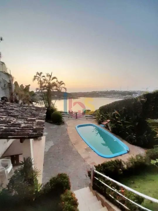 Vendo Casa em Local Privilegiado