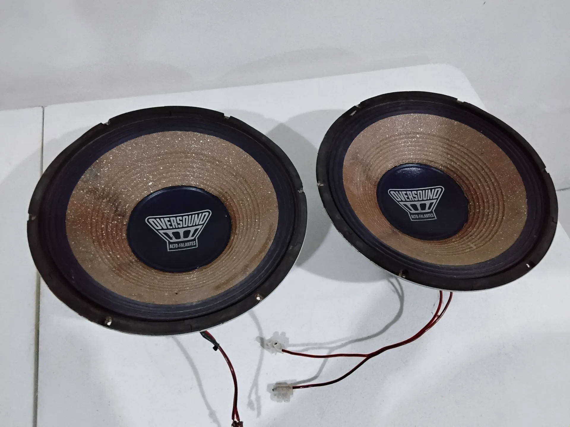 PAR DE Alto-falantes oversound 4 ohms de 12pol. 550w