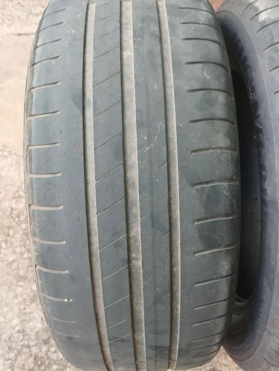 Pneu 195/55/15 - Foto 2