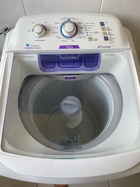 Máquina de Lavar Roupa Electrolux 10,5kg Turbo Economia
