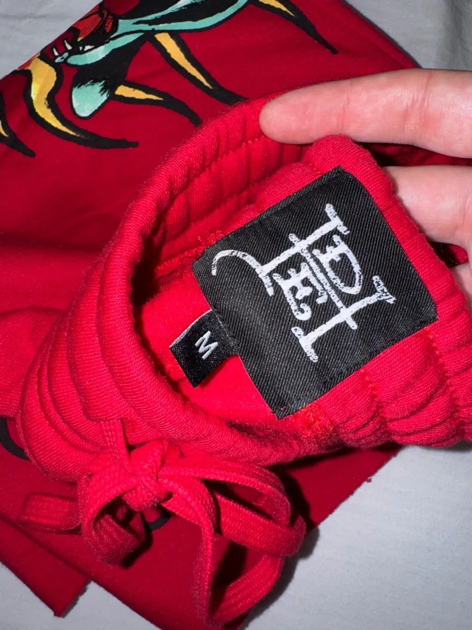 Shorts Don Ed Hardy Vermelhos - Tamanho M - Foto 5