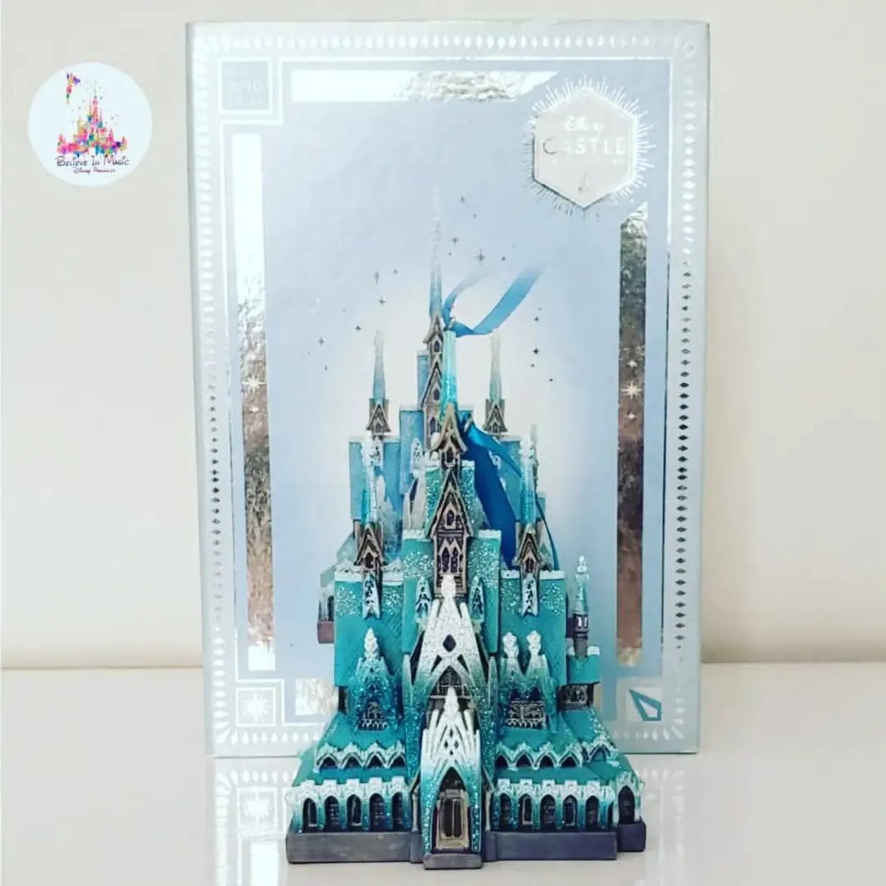 Ornamento Castelo de Gelo Frozen - Edição Colecionável Raro