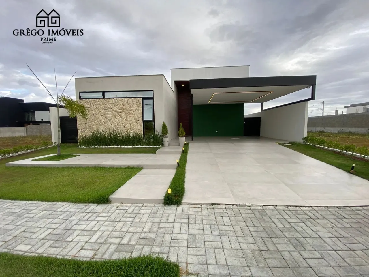 Casa de alto padrão à venda no condomínio Terras Alpha | Caruaru-PE