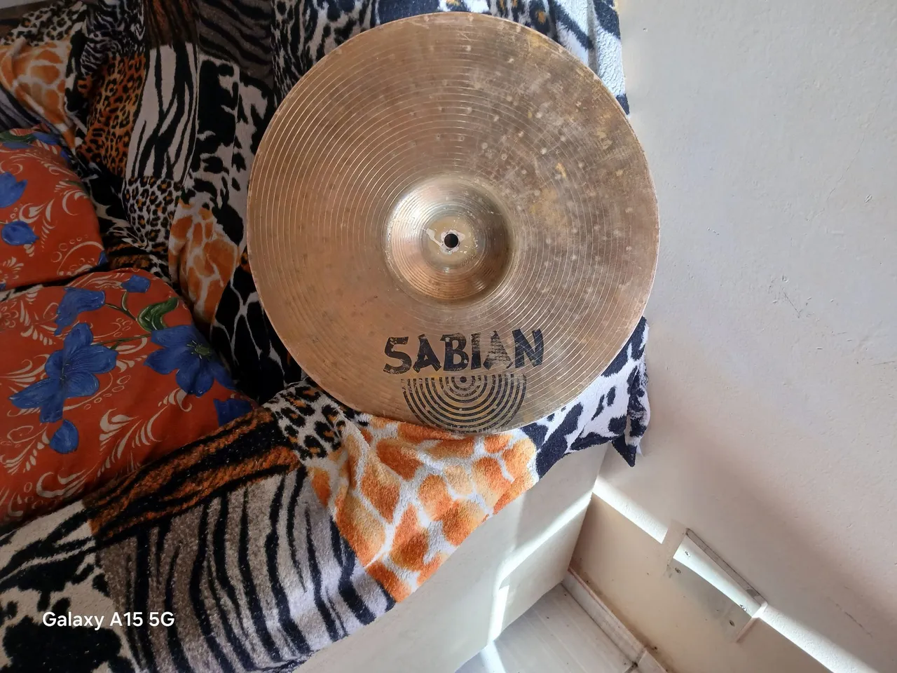 Prato de Bateria Sabian de 14"