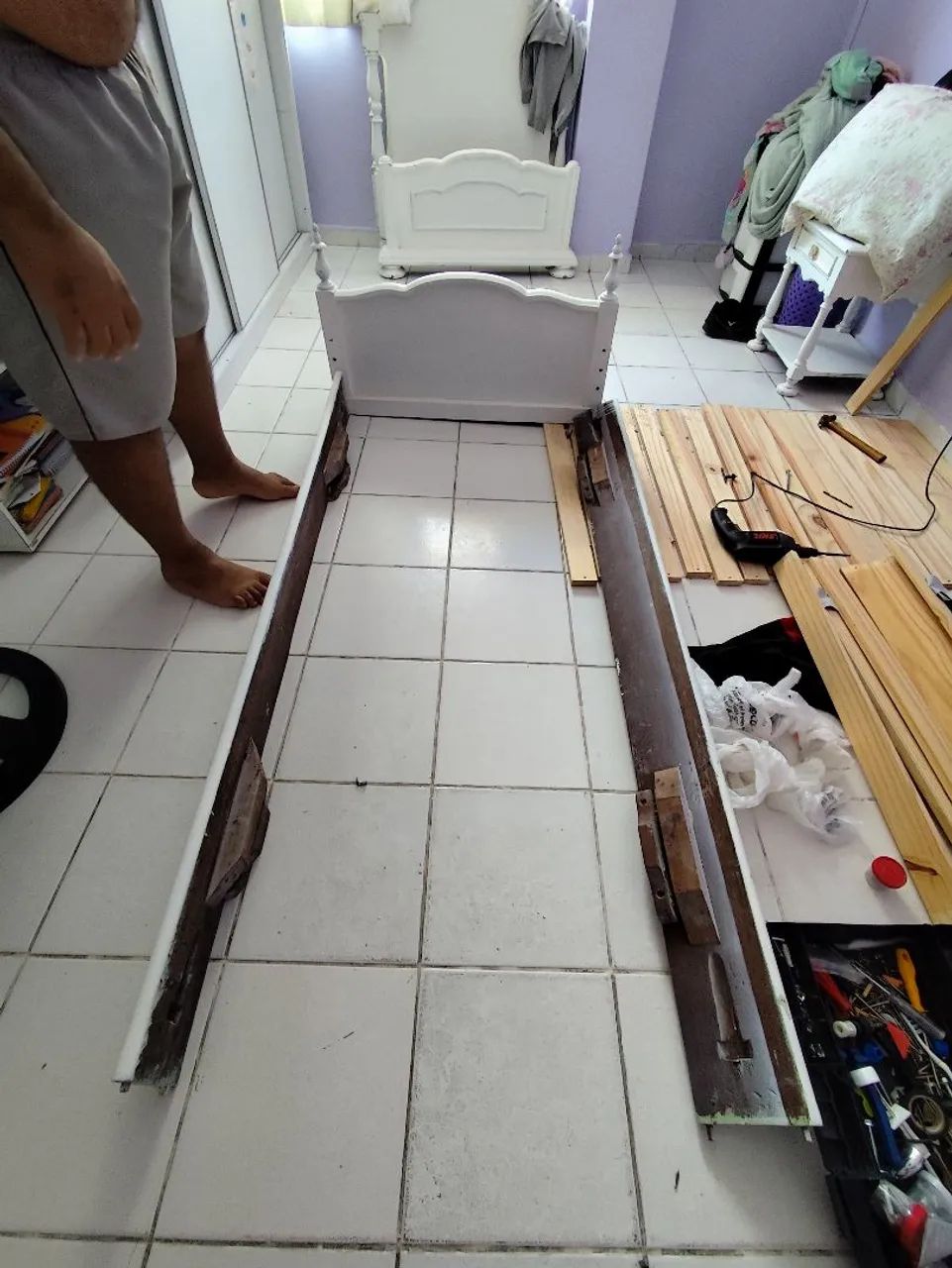 Cabeceira de Cama linda com talisca e pés Cama provençal  - Foto 2
