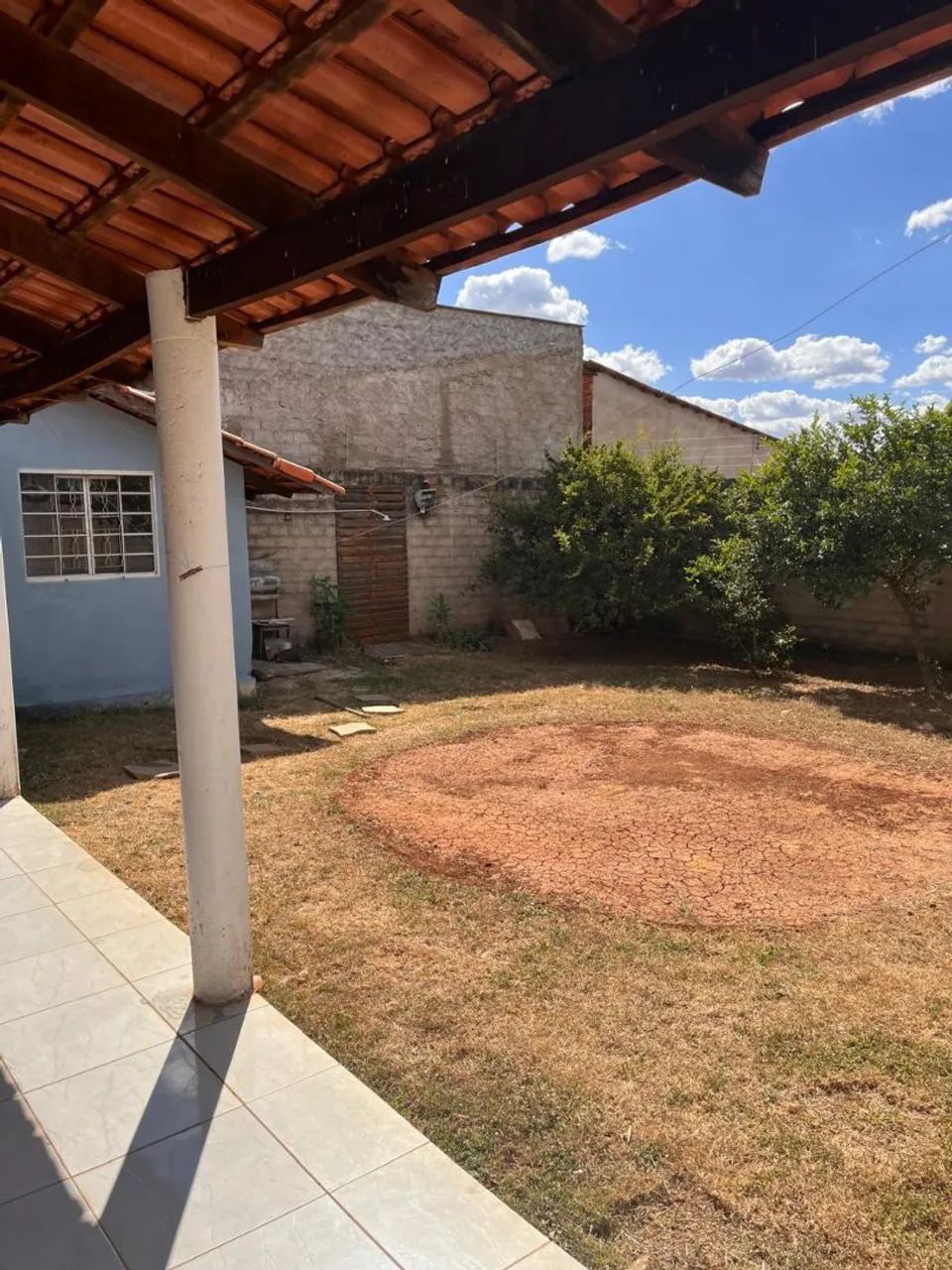 CASA DE ESQUINA EM ABADIA DE GOIÁS  - Foto 3