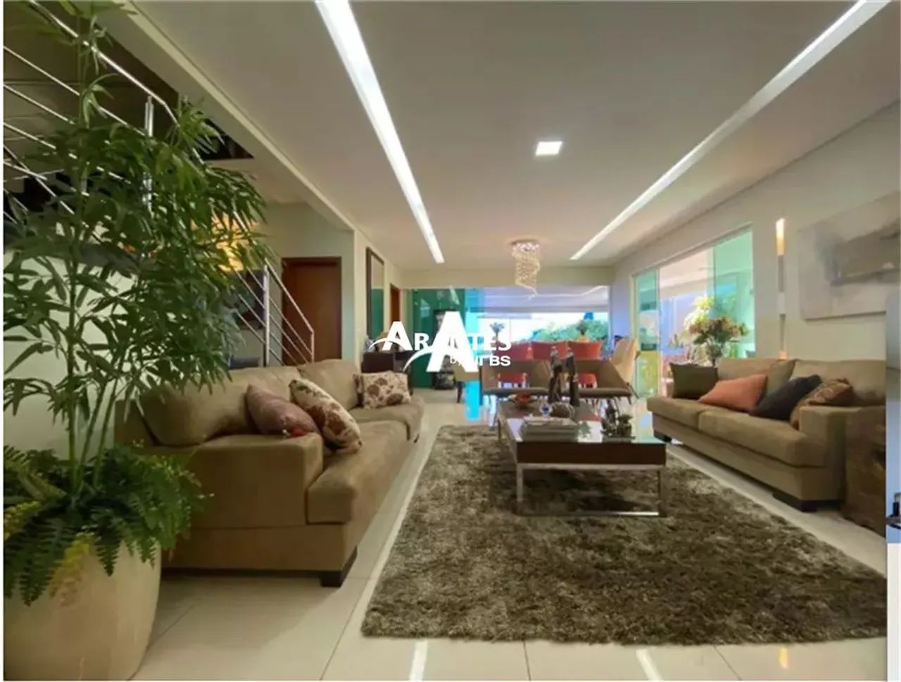 Casa em Condomínio com 336m² à venda no Jardins Roma - Foto 2