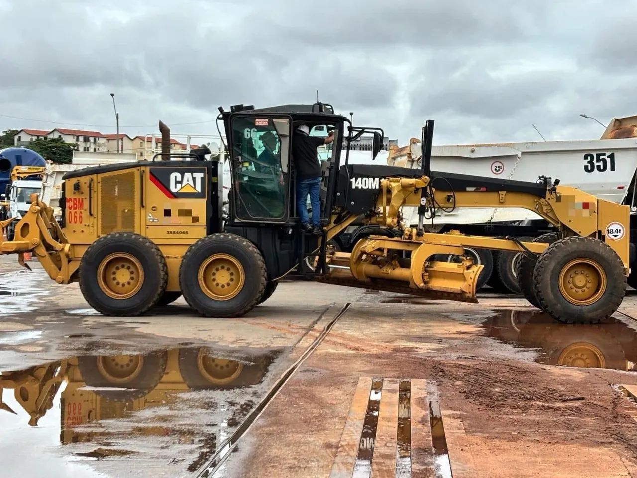 Motoniveladora Caterpillar 140M  CAT  2012  - Foto 4