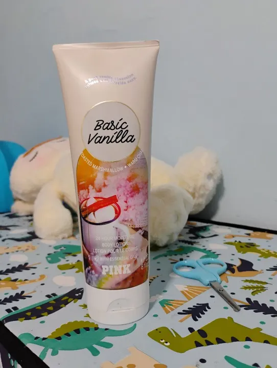Loção Corporal Basic Vanilla - Pink Victoria's secret