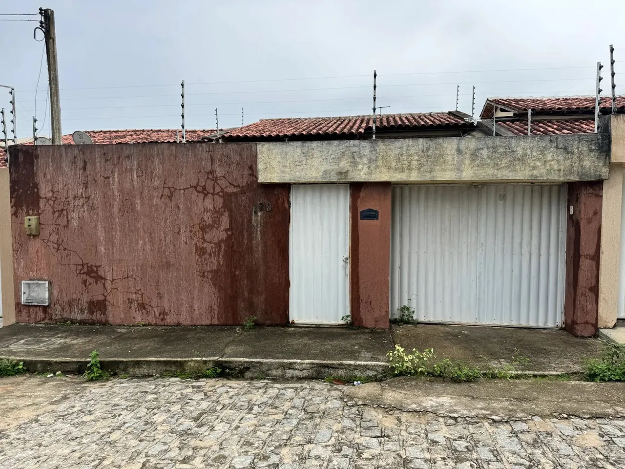 Casa 3 quartos bairro canafistula - Arapiraca AL