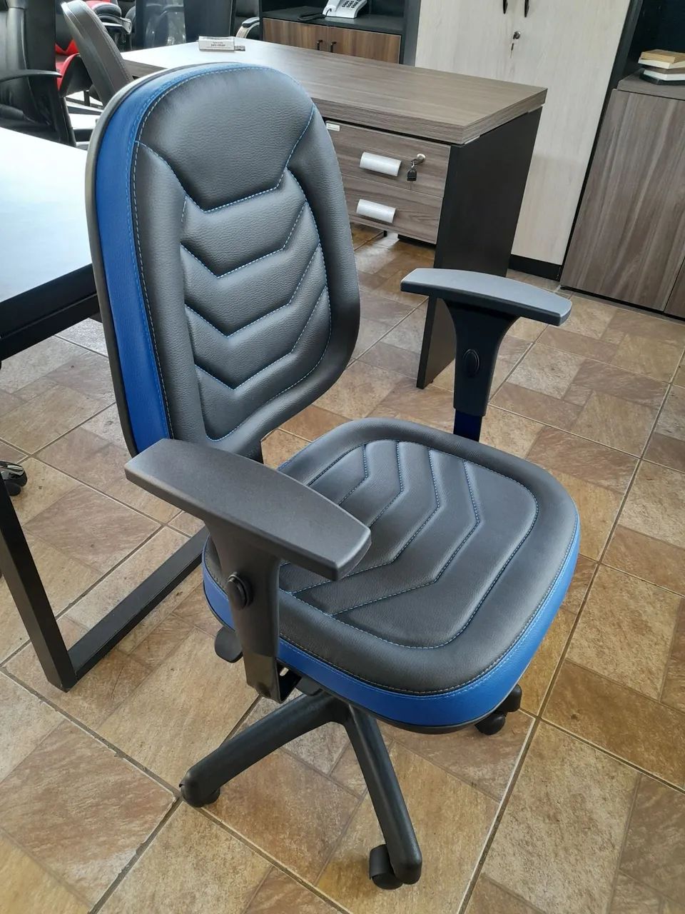 Cadeira Ergonômica Nr17  - Foto 2