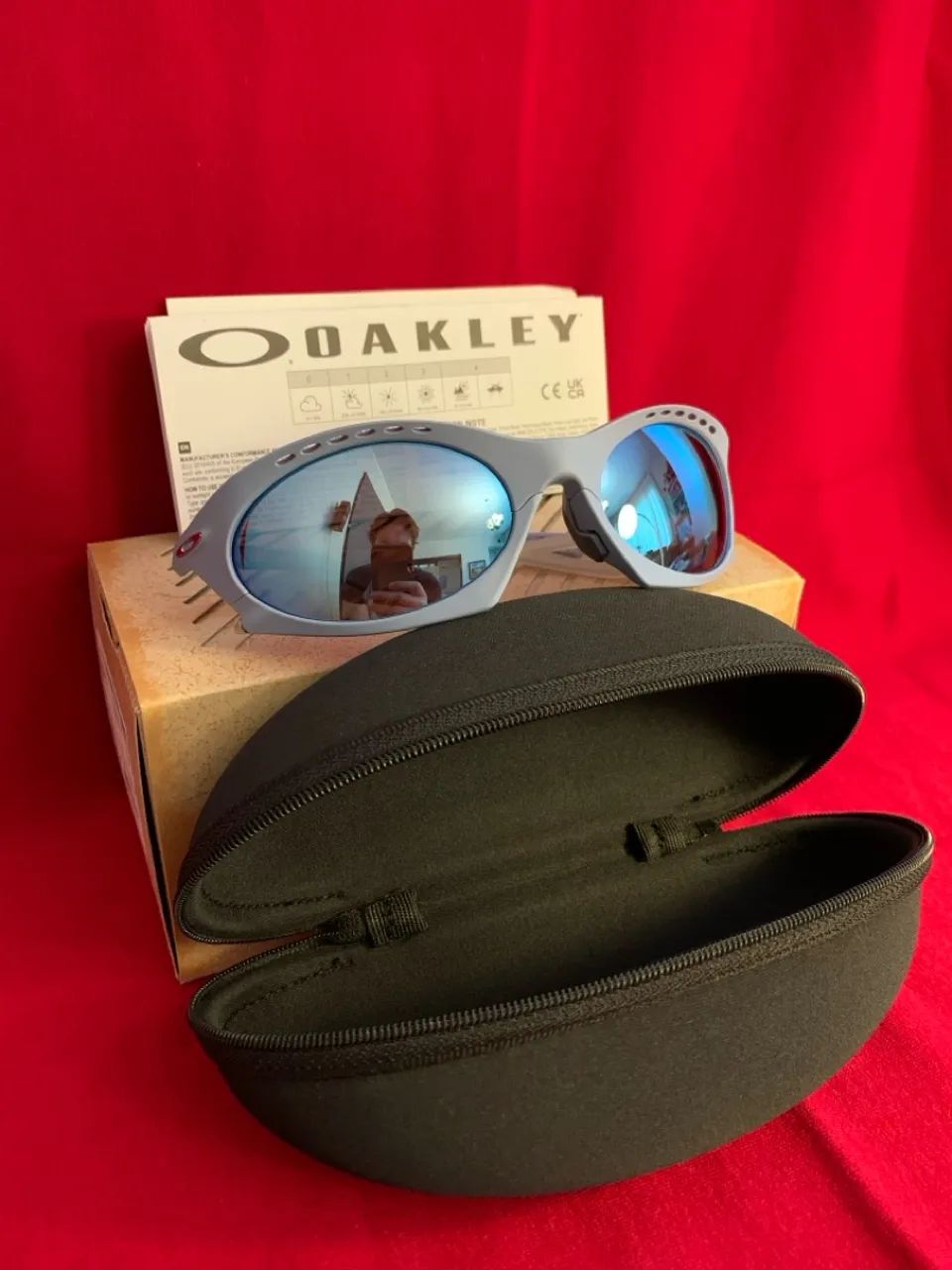 Óculos de Sol Oakley Plantaris Deep Water  - Foto 4