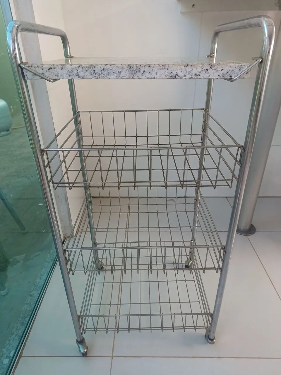 Carrinho de Cozinha com Bancada em Granito