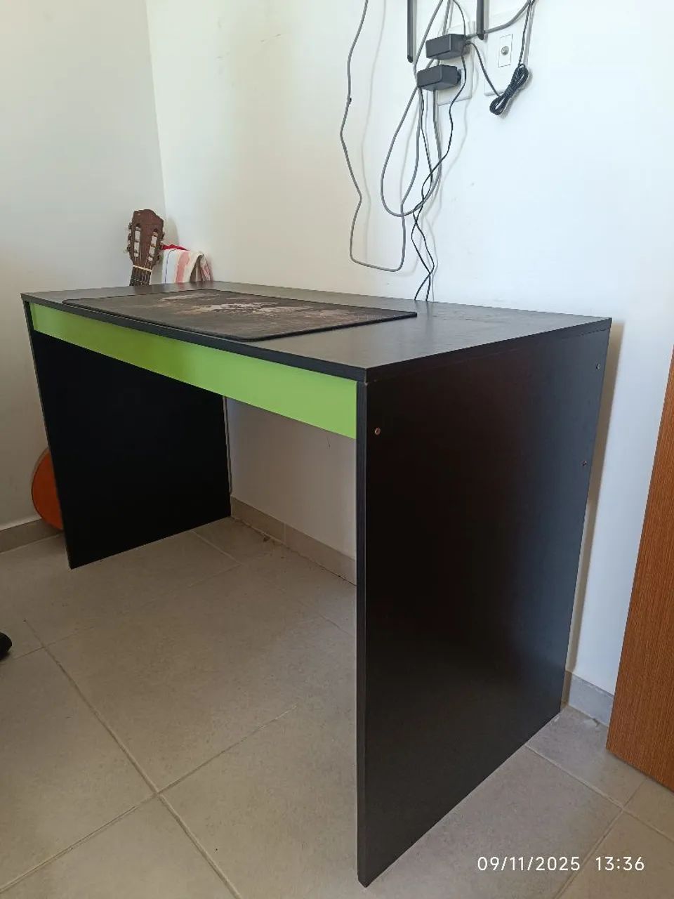 Computer desk64385645044481121