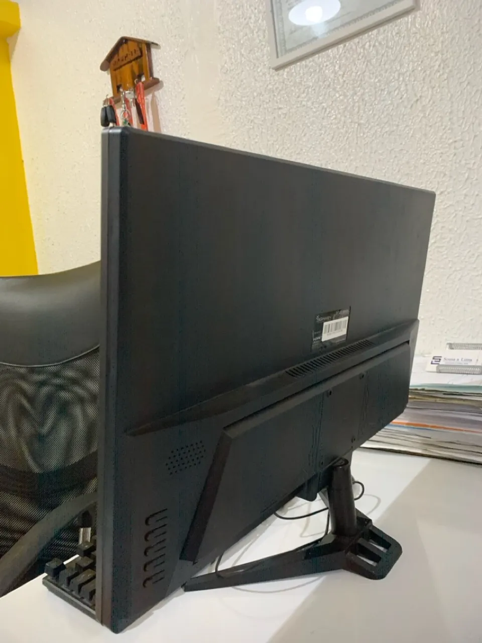 Monitor Gamer Preto - Ótimo Estado