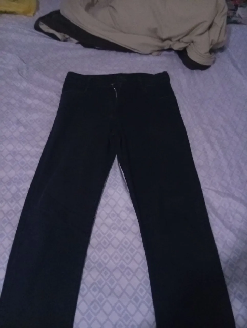 Calça preta básica