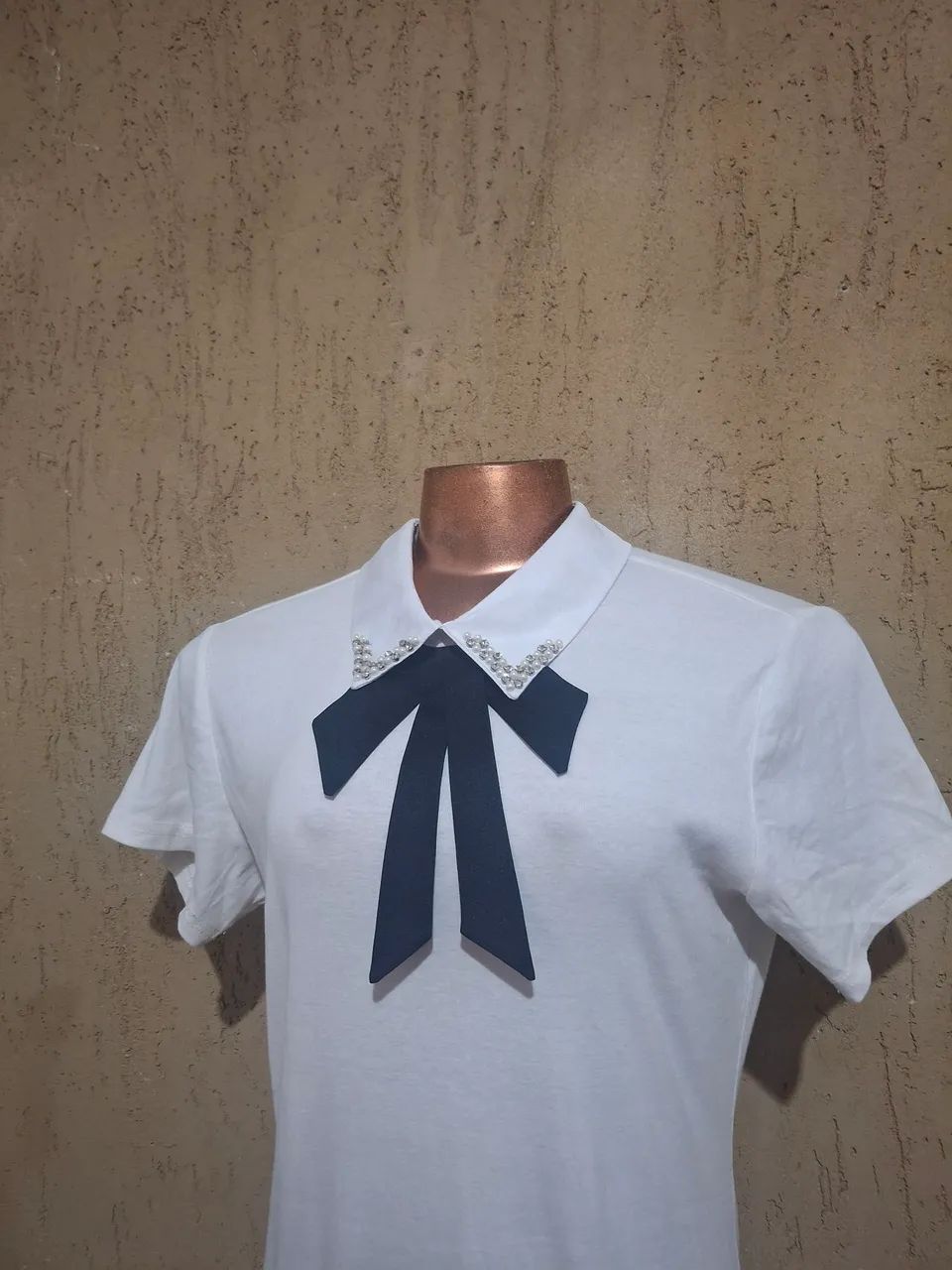 Vestido branco com gola com brilho e lacinho tm M/G - Foto 3