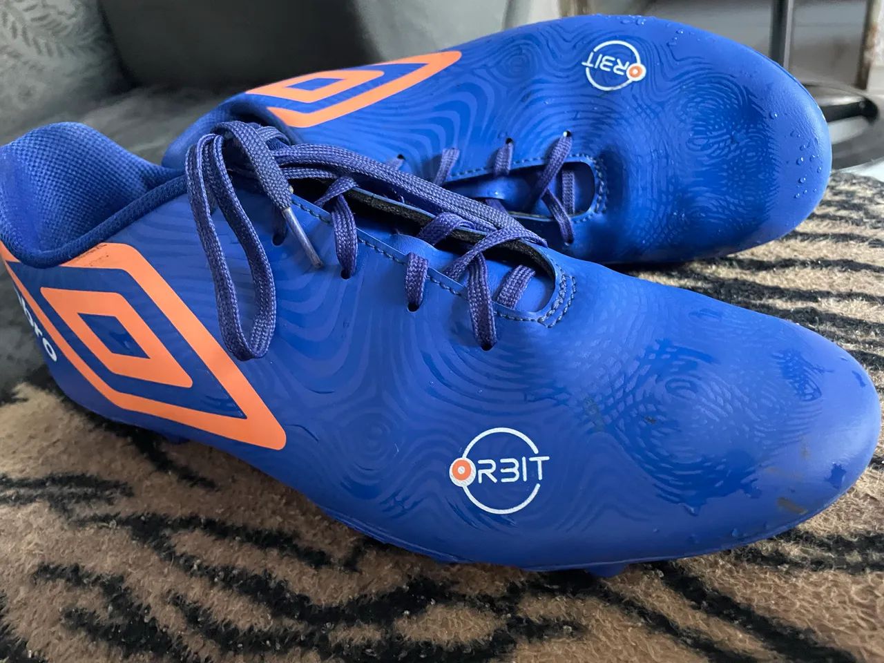 Chuteira umbro azul - Foto 4