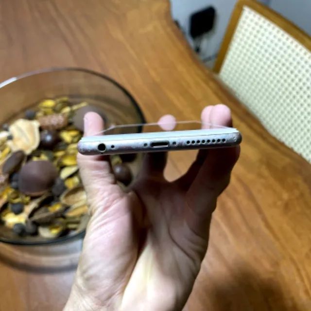 iPhone 6S Plus 16GB dourado Apple super conservado - Foto 5